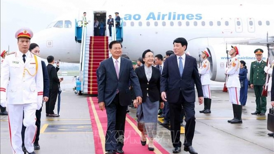 Top Lao leader Thongloun Sisoulith begins Vietnam visit